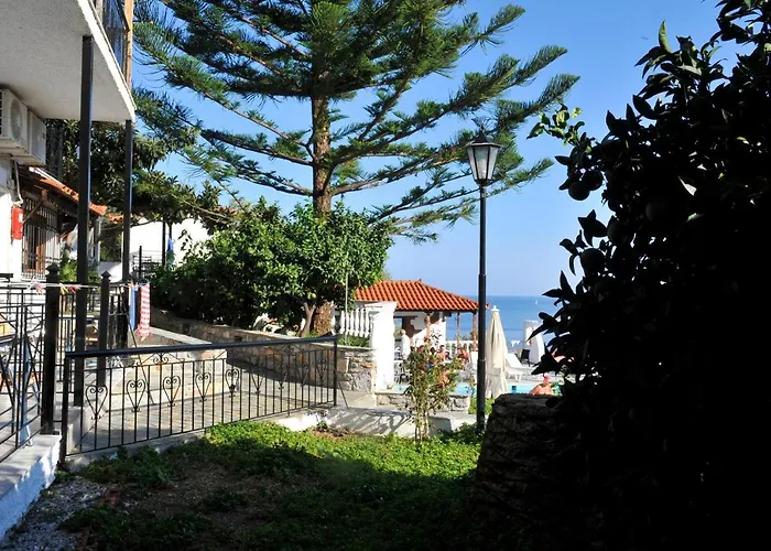 芬格罗斯村酒店 公寓