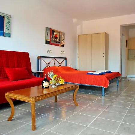 Apartment Fengeros Village