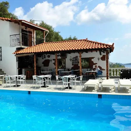 Fengeros Village Apartment *