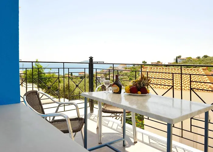 Fengeros Village Megali Ammos (Skiathos)